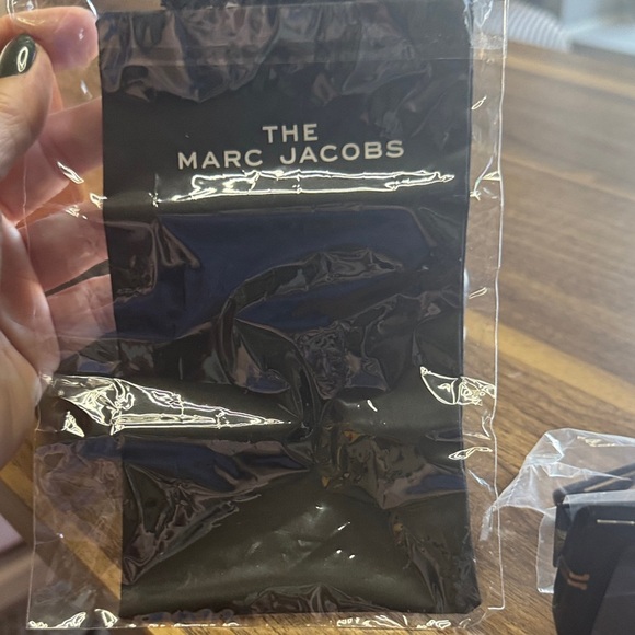 Marc Jacobs Bold Black Sunglasses - Picture 2 of 13